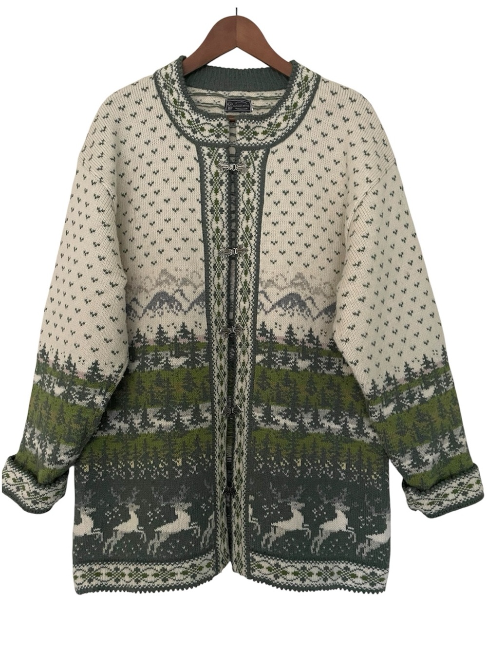 Vintage M. Villadisain Classic Wool Nordic Reindeer Cardigan Estonia Cream Green